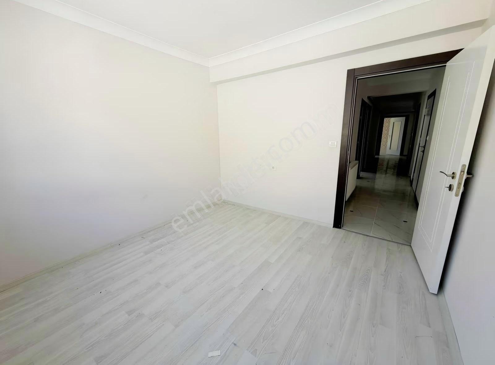 Masrafsız Ara Kat Giyinme Odalı Kilerli 4+1 Ferah Yaşam Alanı - Görsel 30