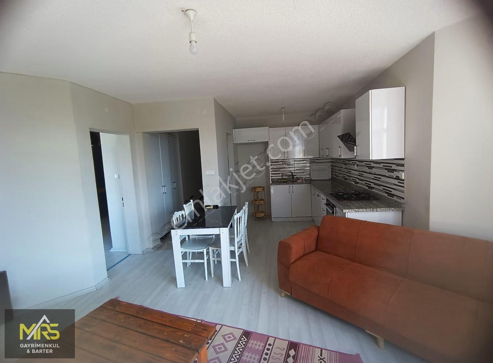 Mrs Gayrimenkulden Denize Sıfır Lüks Sitede Satılık 1+1 - Görsel 11