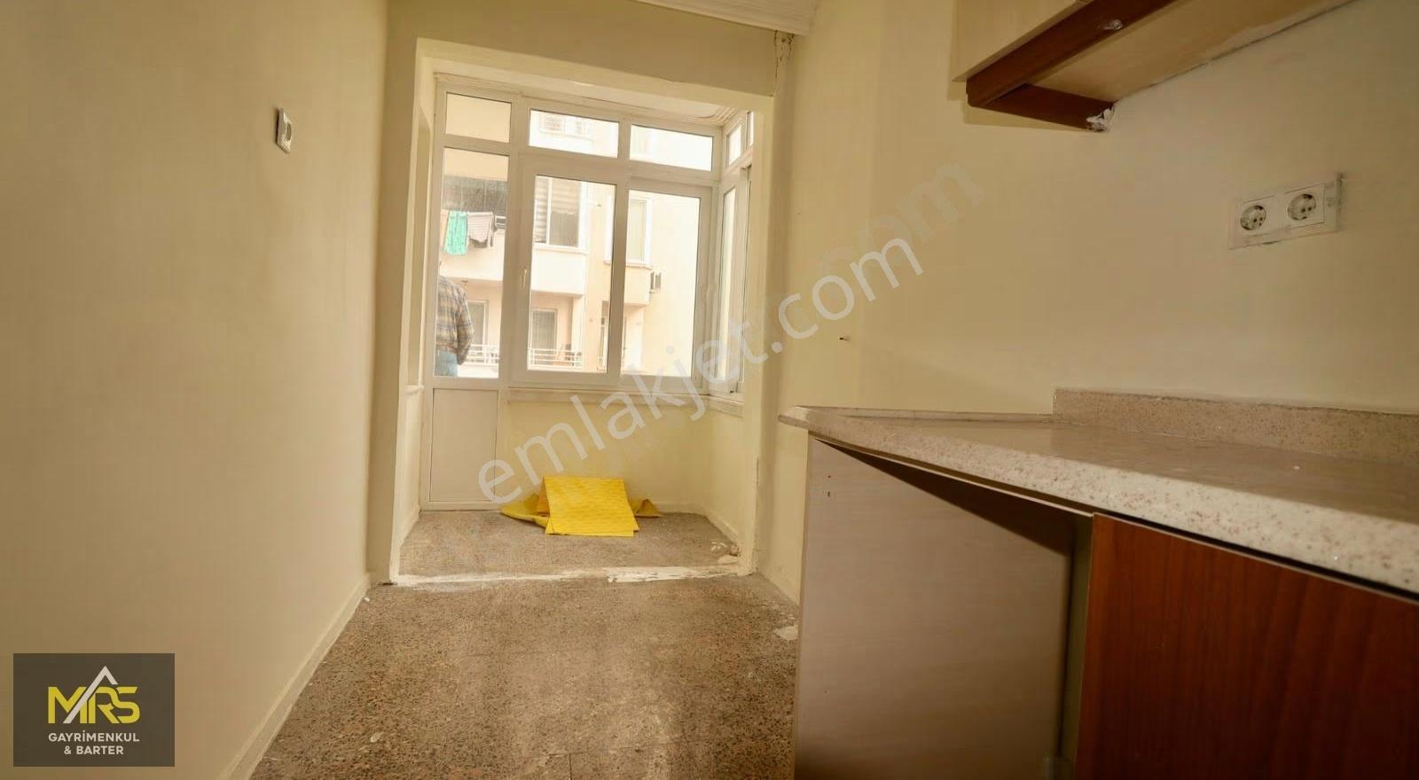 Mrs Gayrimenkulden Denize Sıfır Satılık 2+1 Fırsat Dairesi - Görsel 17