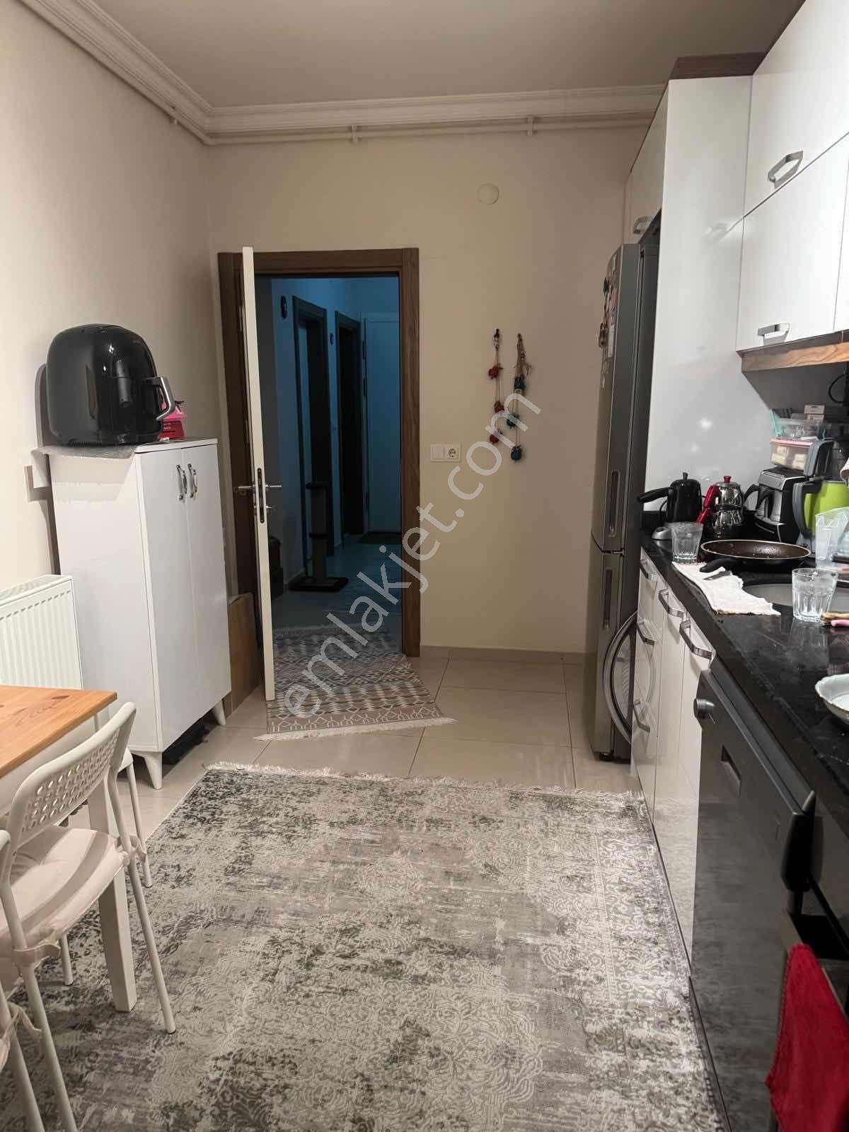 Arnavutköy Vadipark Evleri Kiracısız Satılık 3+1 Daire - Görsel 13