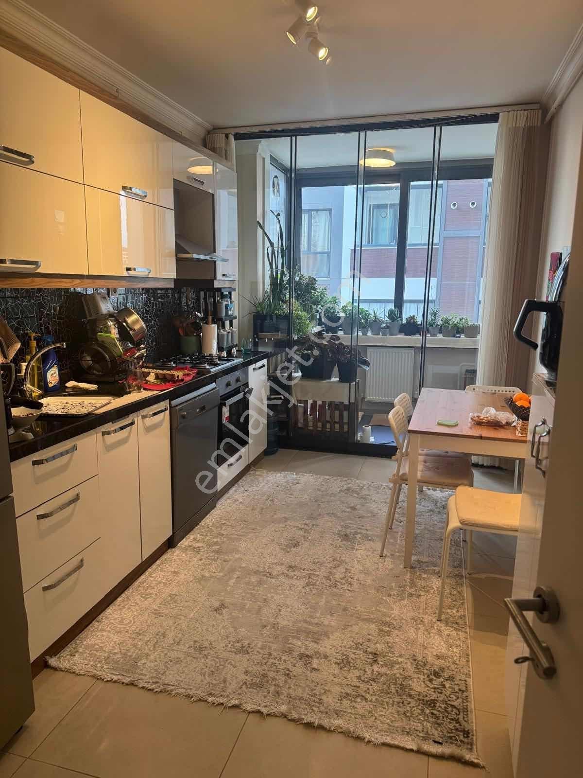 Arnavutköy Vadipark Evleri Kiracısız Satılık 3+1 Daire - Görsel 5
