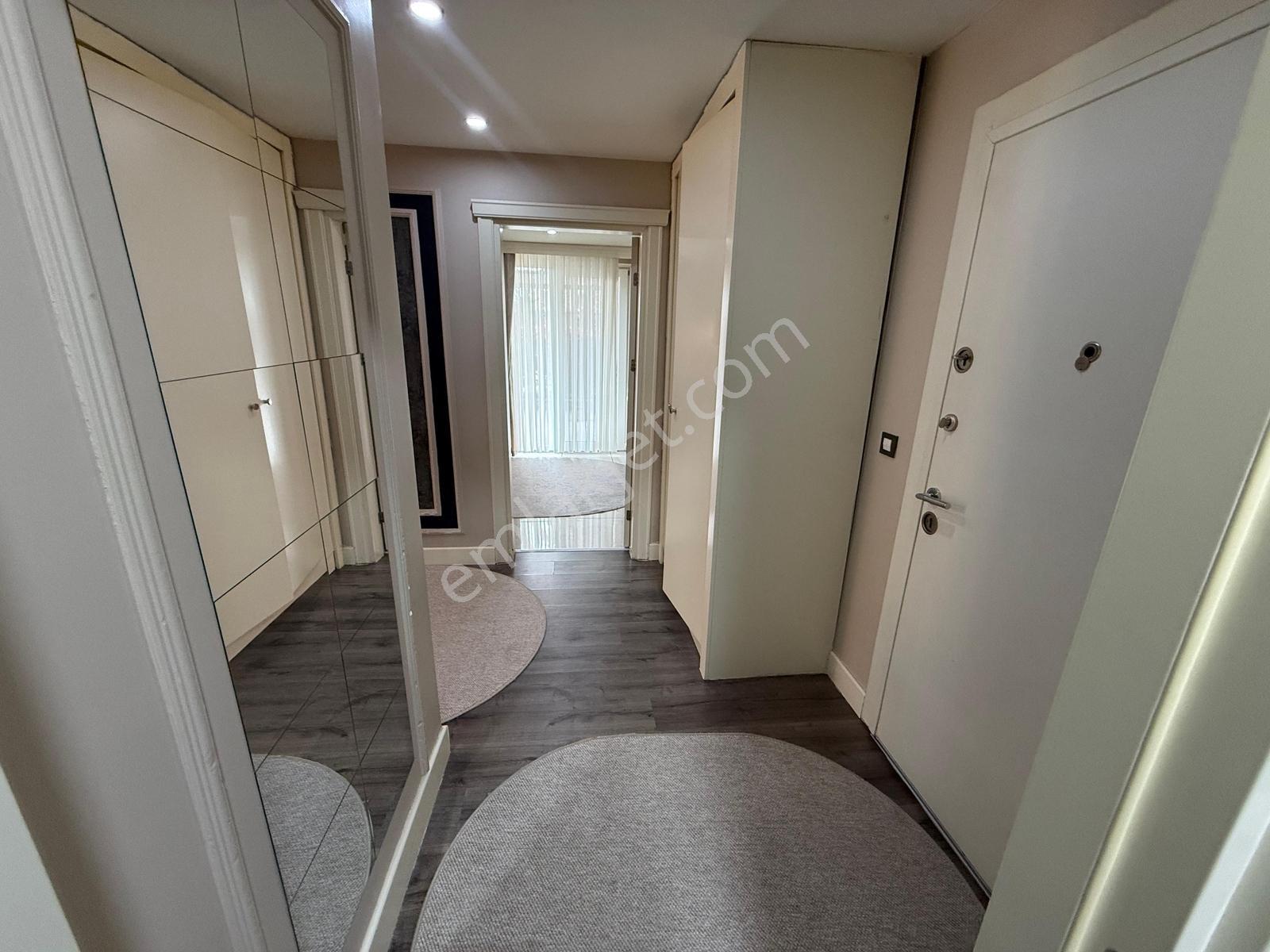 Venezia'da Oturuma Hazır Full Balkon Satılık 3+1 Dubleks Daire - Görsel 4