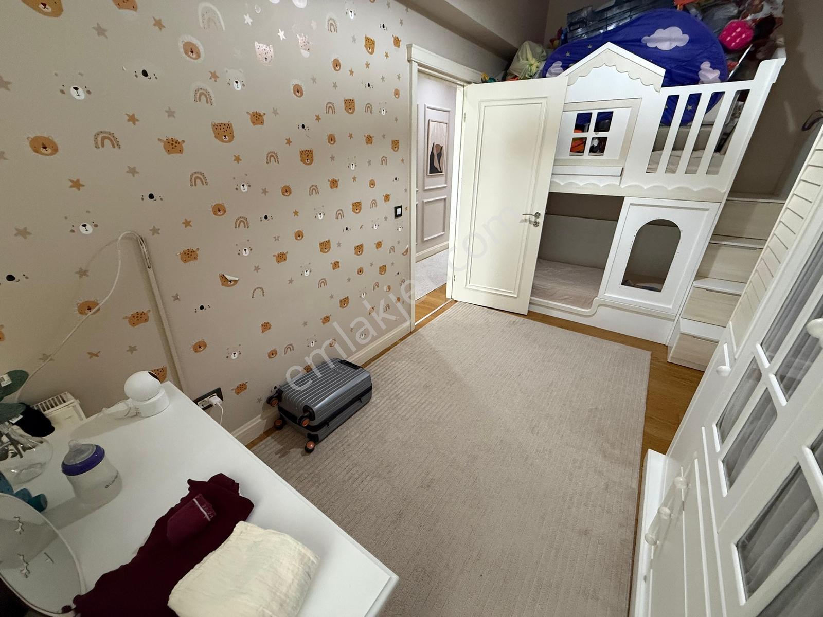 Venezia'da Oturuma Hazır Full Balkon Satılık 3+1 Dubleks Daire - Görsel 12