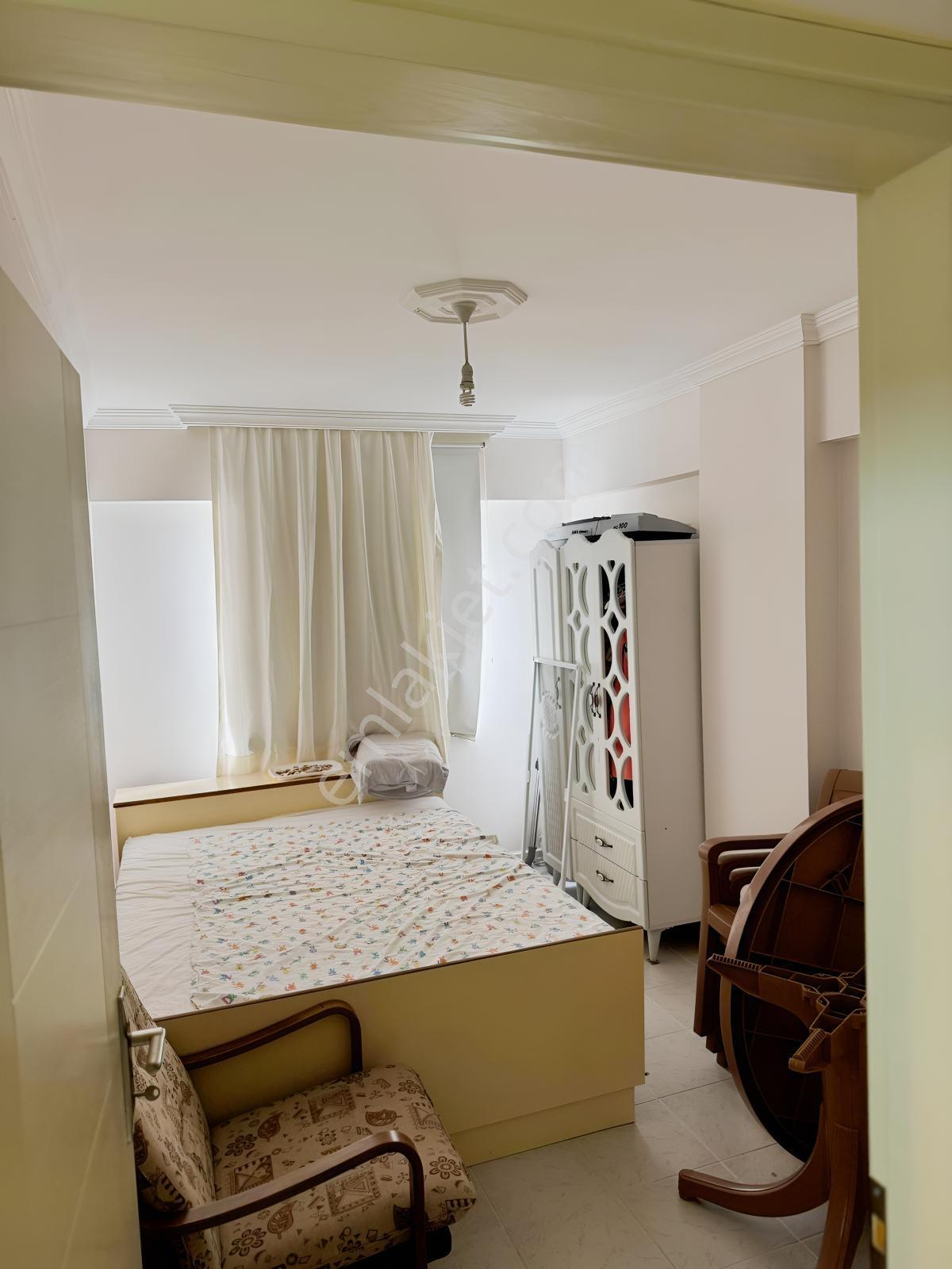 520 Gayrimenkulden Sarımsaklı 3+1 Teraslı Satılık Daire - Görsel 2
