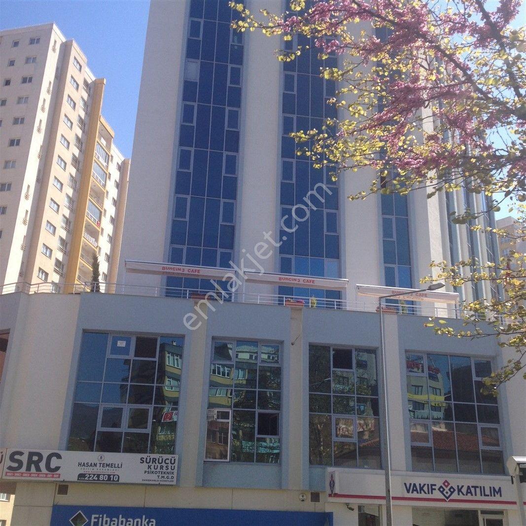 Osmangazi Fomara'da 77 M2 Kiralık İşyeri