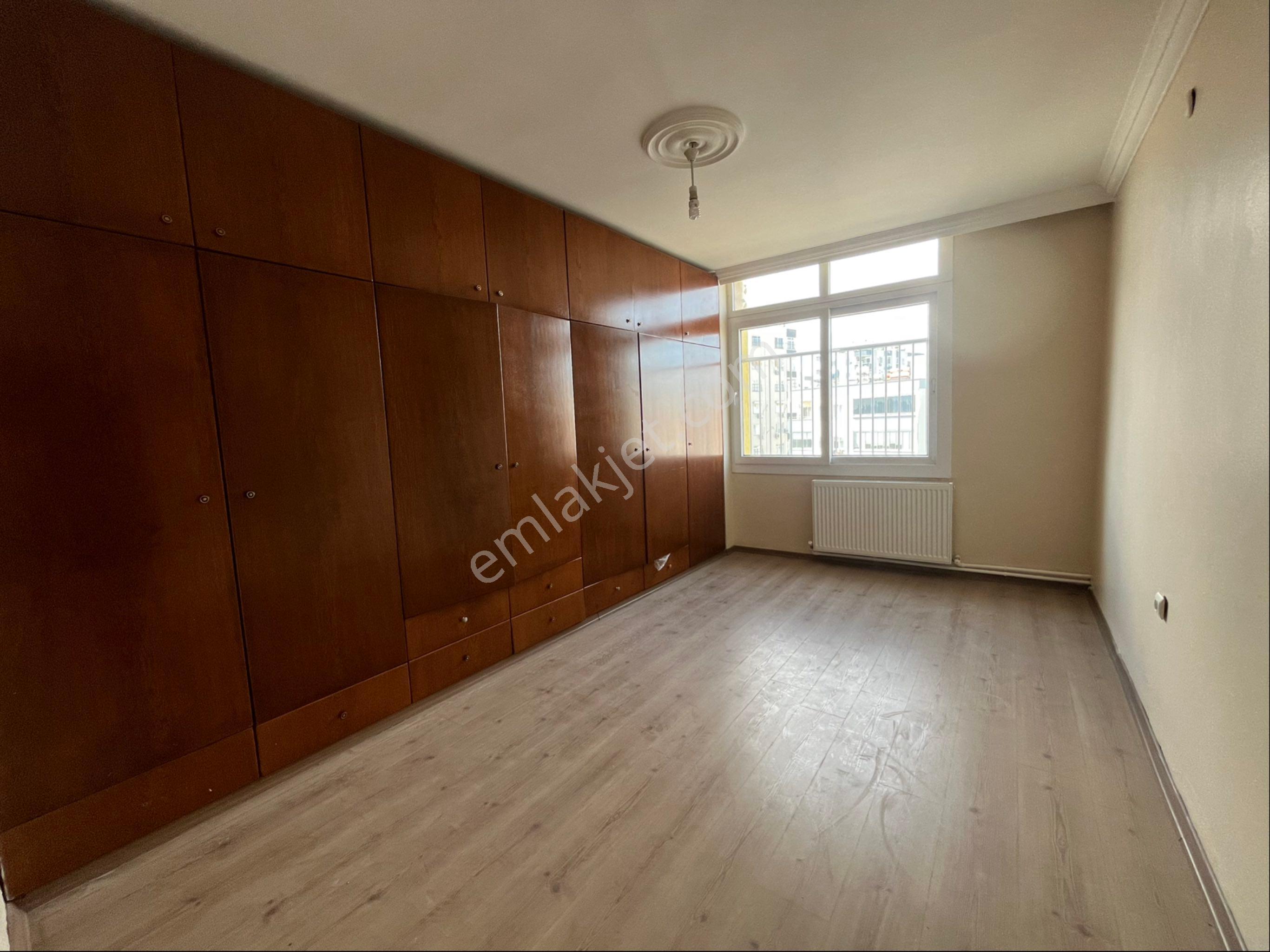Mavi Blv/çetinkaya Cvr/geniş/3+1/k.mutfaklı/d.gazlı/içi Yapılı/cazip/daire/kaçmaz - Görsel 9