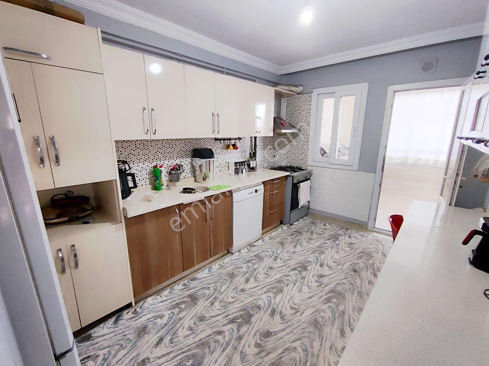 Tellidere Alp.türkeş Üzeri Ful Cephe 3+1 K.mutfak Satılık Daire - Görsel 2