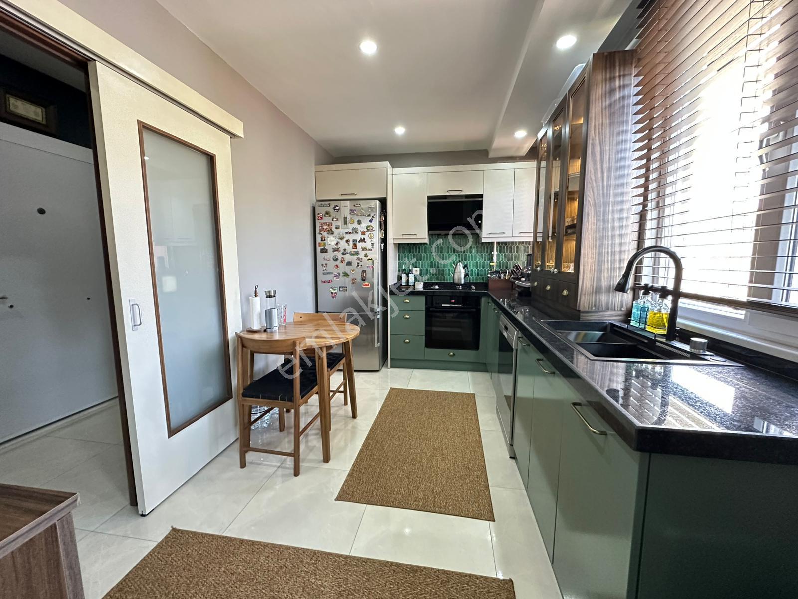 Beylikdüzü Kavaklı Yaşam Vadisi Yakını Satılık 3+1 Dubleks Daire - Görsel 4