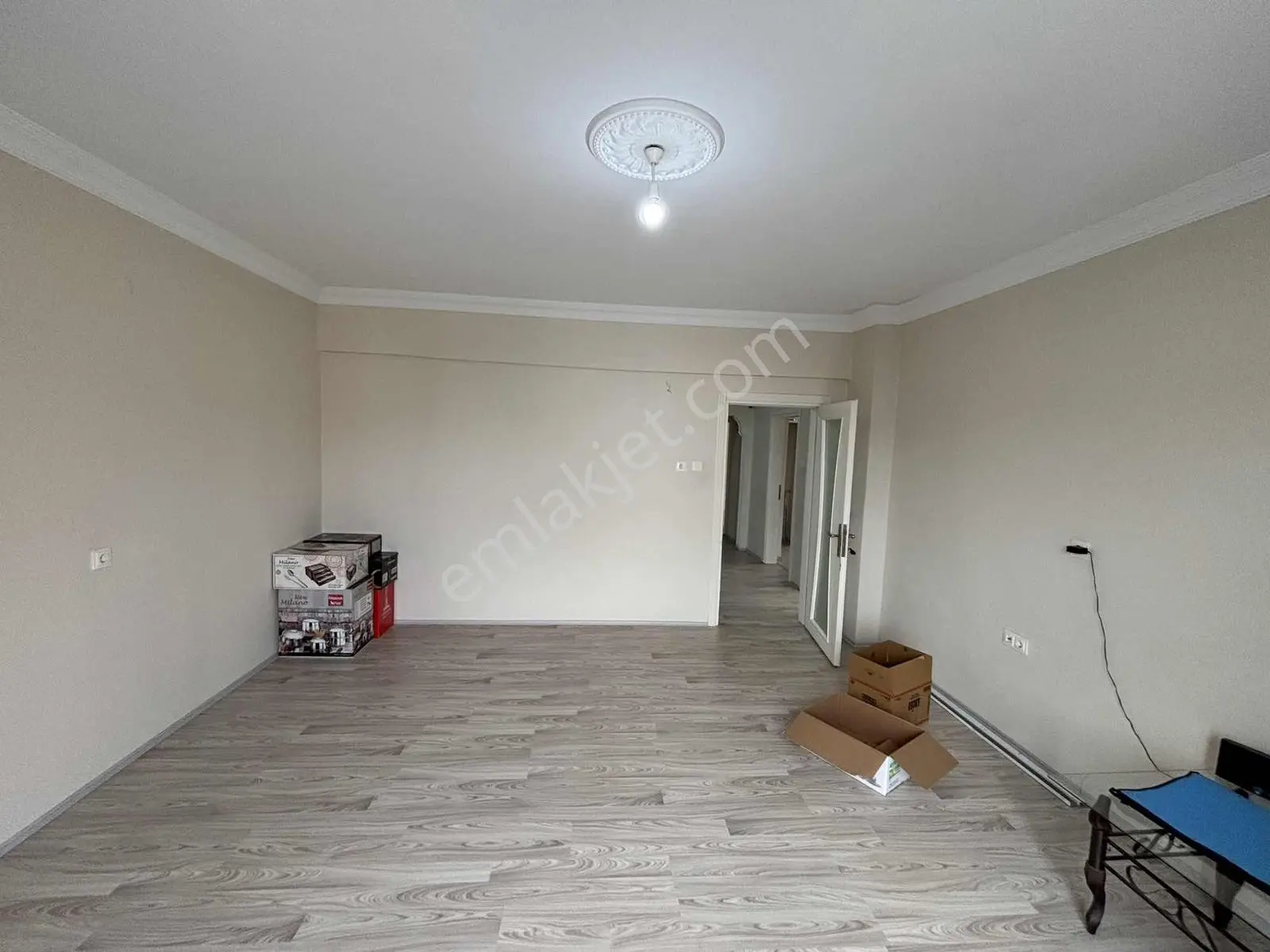 Altınkaya Mah.de Asansörlü 160 Metrekare 3+1 Kiralık Geniş Daire - Görsel 4