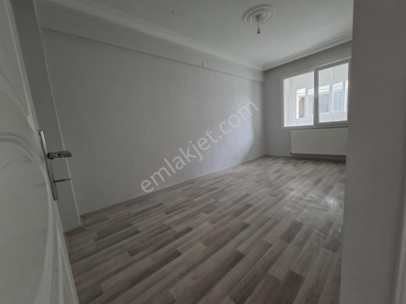 Bozyaka Sevgi Mahallesinde Ferah 2+1 Kiralık Daire! - Görsel 11