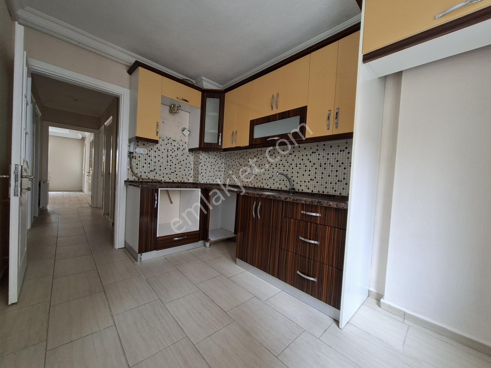Bozyaka Sevgi Mahallesinde Ferah 2+1 Kiralık Daire!