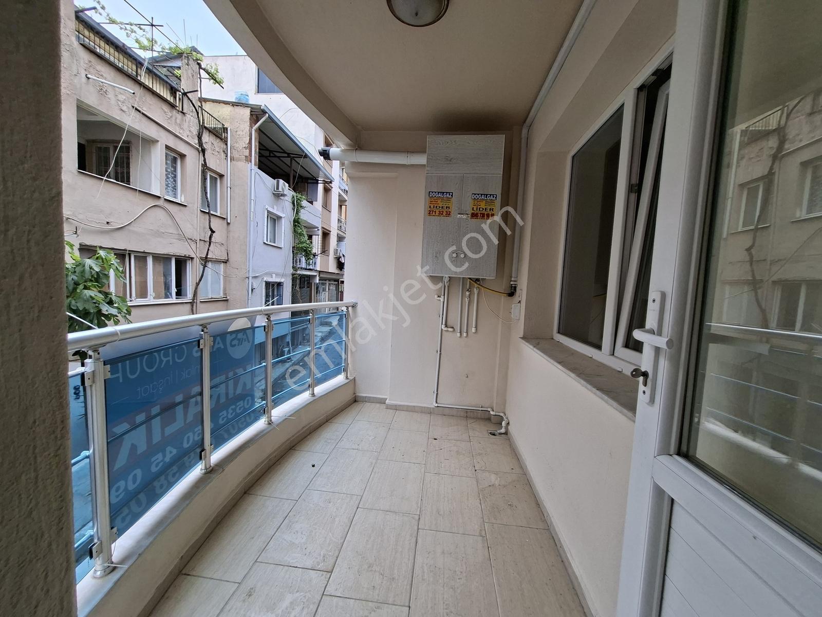 Bozyaka Sevgi Mahallesinde Ferah 2+1 Kiralık Daire! - Görsel 31