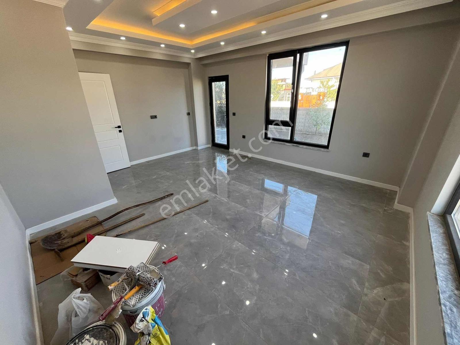 Satılık Lüsk Villa Mutfak Ayrı - Görsel 15