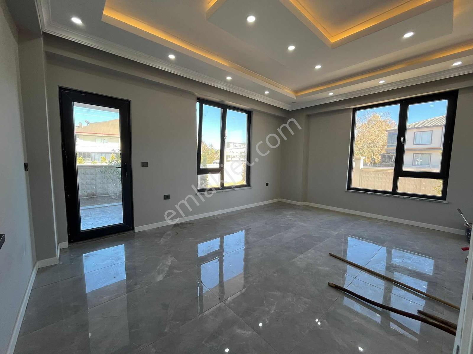 Satılık Lüsk Villa Mutfak Ayrı - Görsel 17