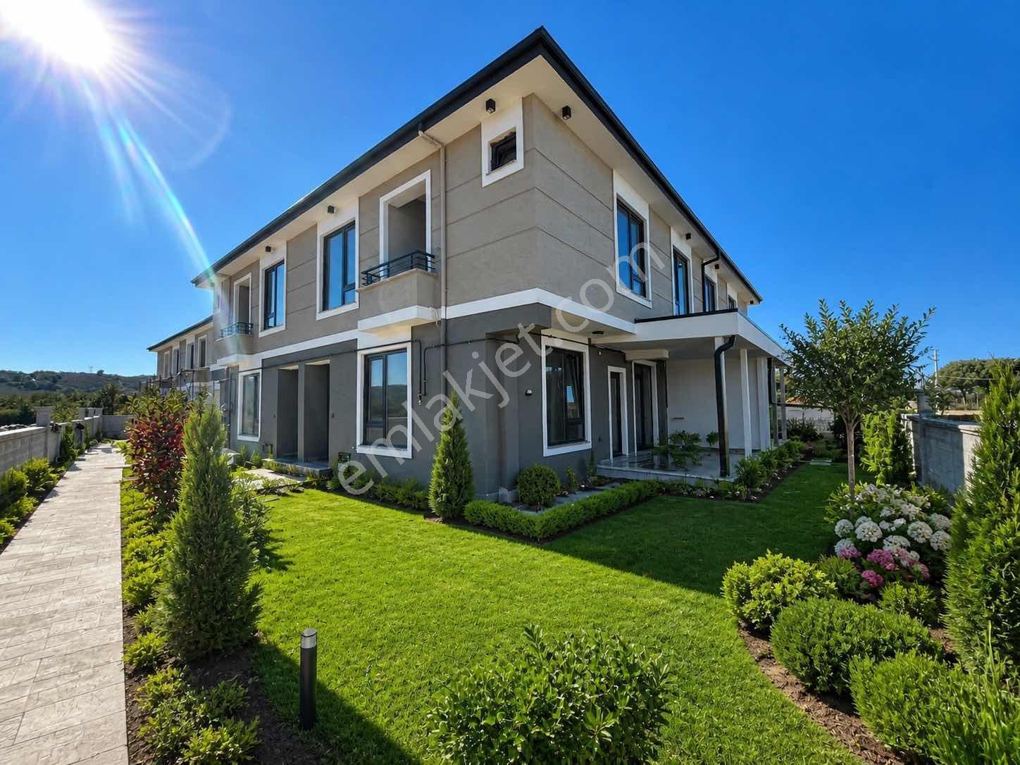 Satılık Lüsk Villa Mutfak Ayrı