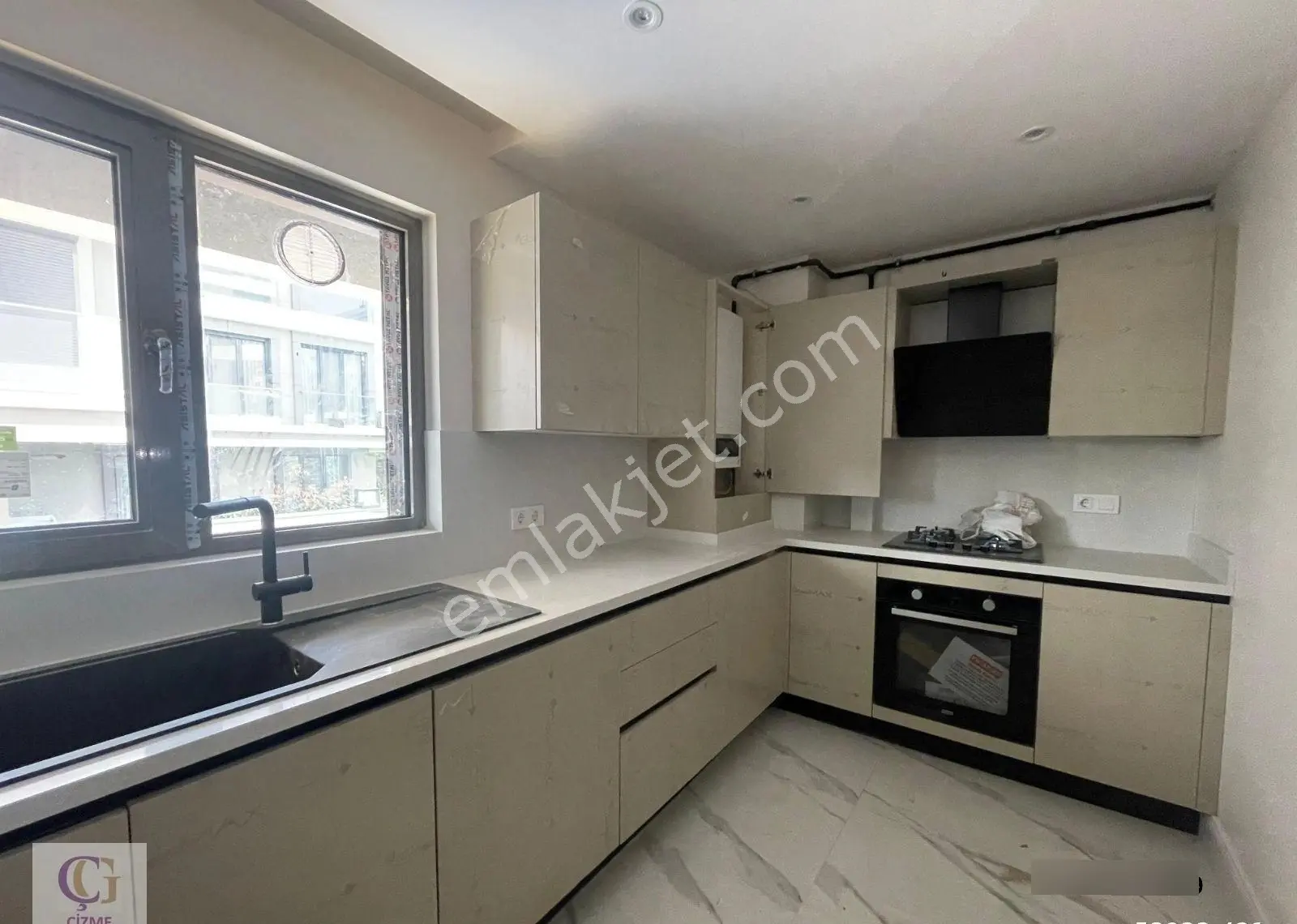 Yeşilköy Rönepark Yakını Sıfır Binada Kiralık 2+1 - Görsel 2