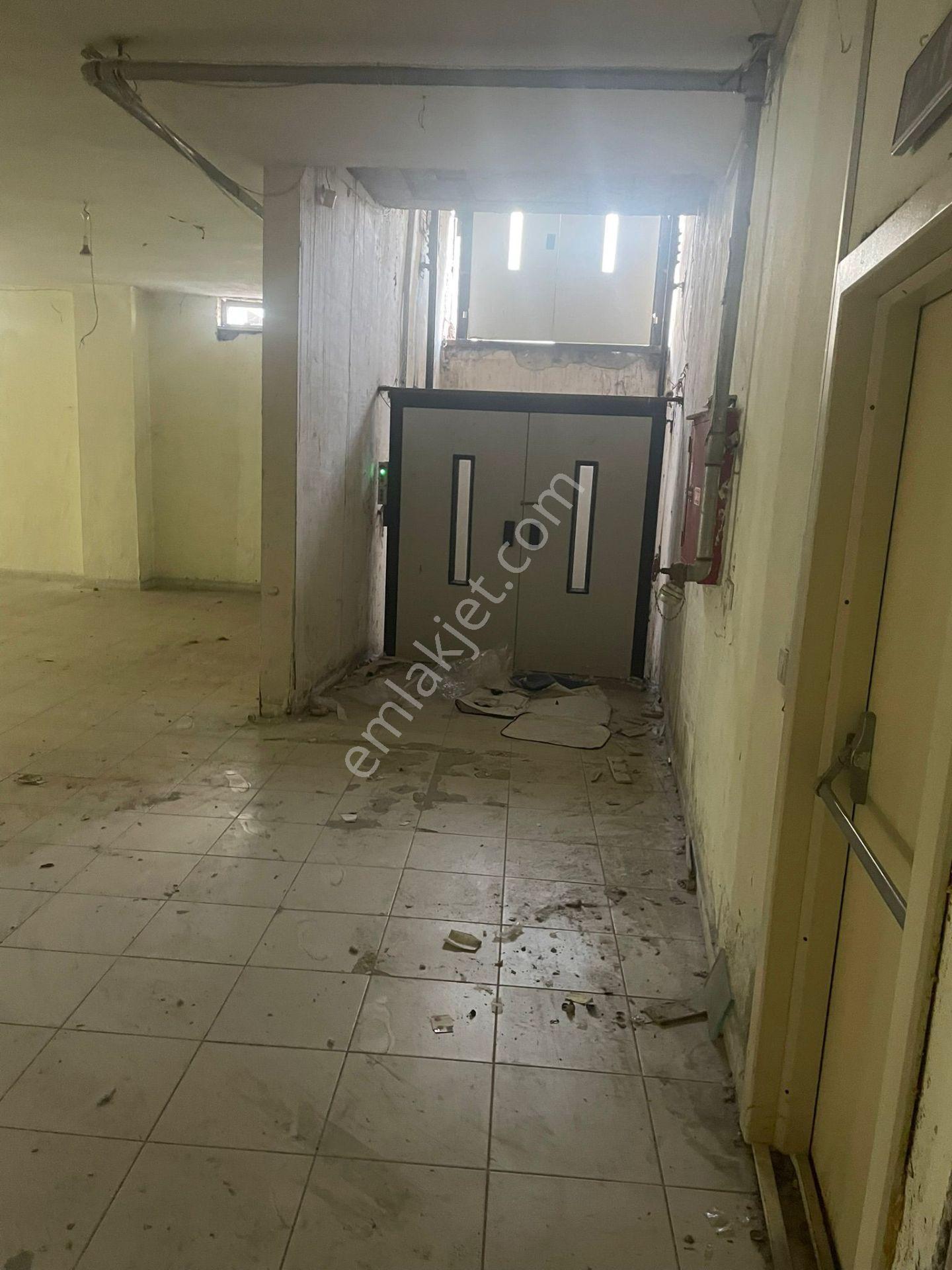 Yük Asansörlü 3 Katlı Kurumsal İş Yeri Kiralık! - Görsel 3