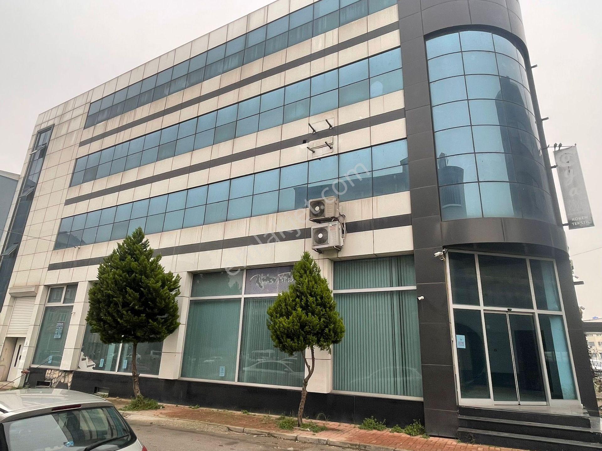 Yük Asansörlü 3 Katlı Kurumsal İş Yeri Kiralık! - Görsel 21