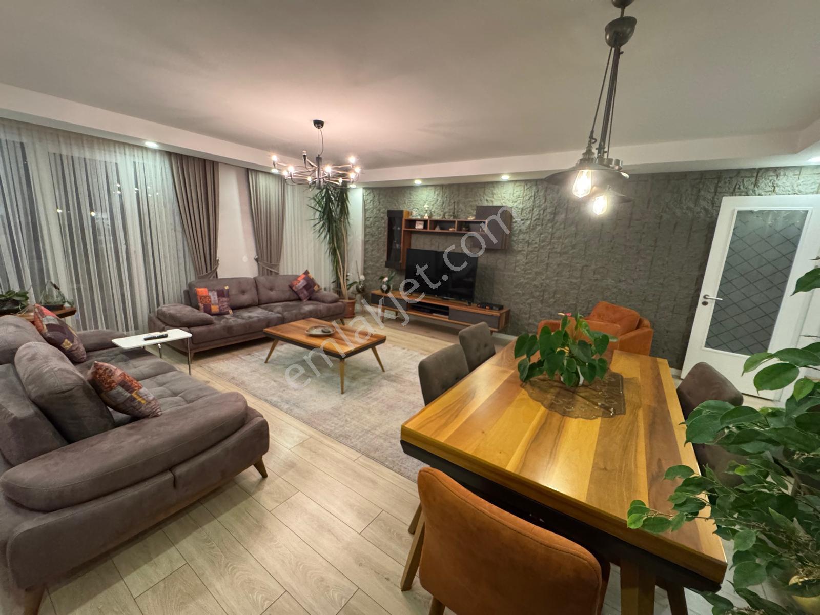 Seeworld Ilgın Konakları 3+1 Dekorlu Balkonlu 179m2 Sancaktepe - Görsel 4
