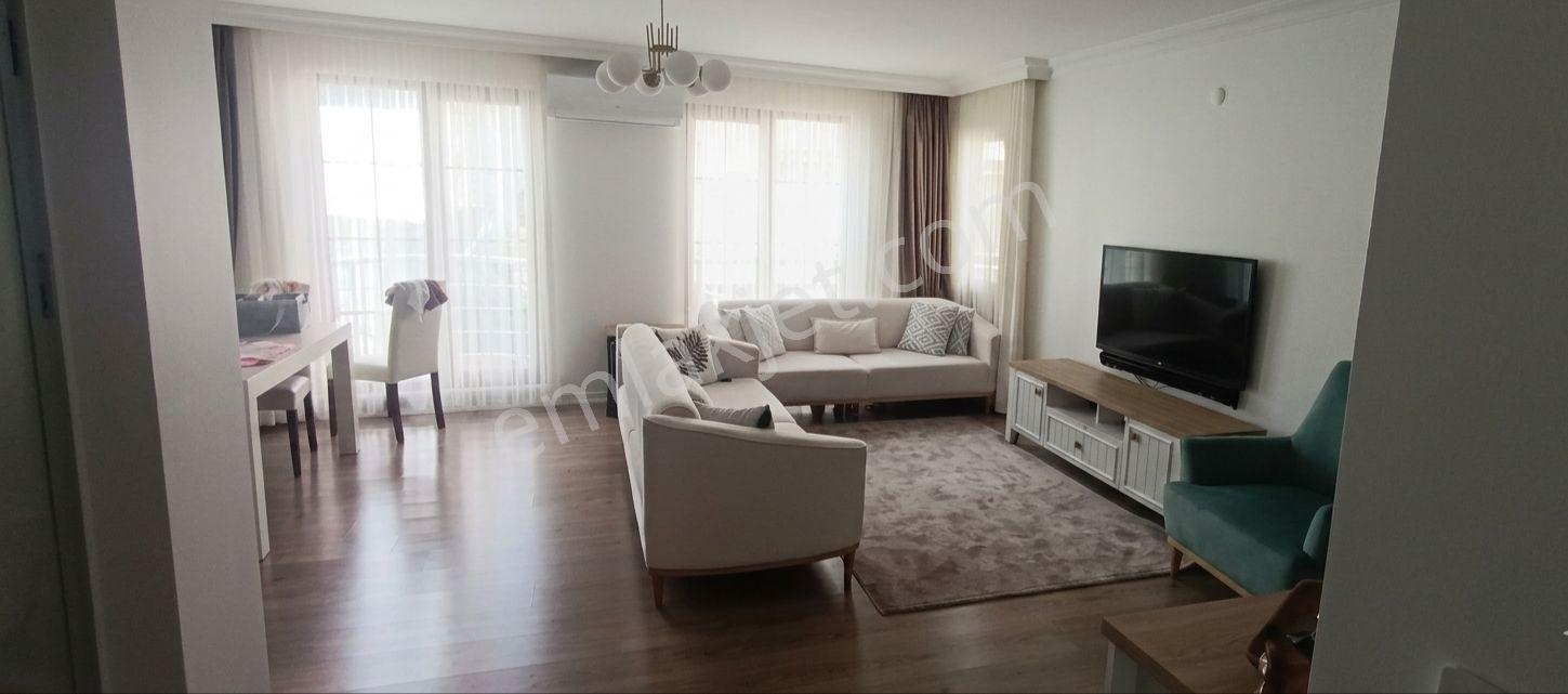 Sarıgazi Merkezde Metroya Yakın 100m2 Alttan Isıtmalı 2+1 Daire - Görsel 2