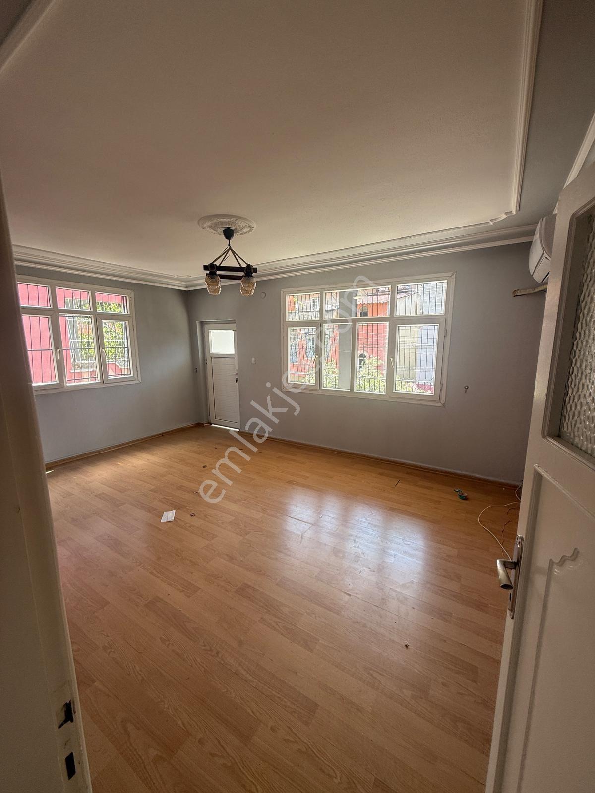 Gürselpaşa 'da 2+1 Teras Kullanım Alanlı Kiralık Daire - Görsel 5