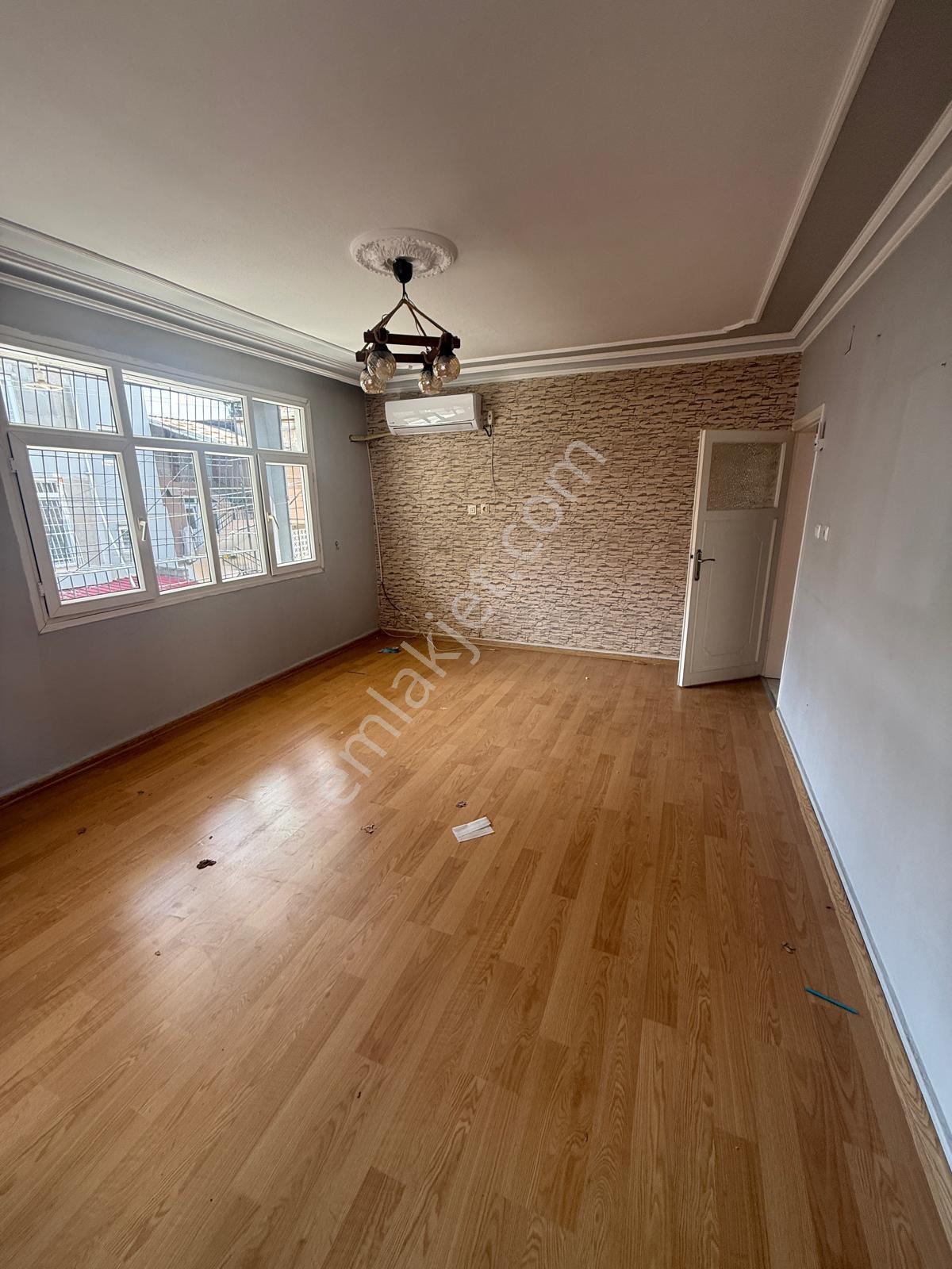 Gürselpaşa 'da 2+1 Teras Kullanım Alanlı Kiralık Daire - Görsel 7