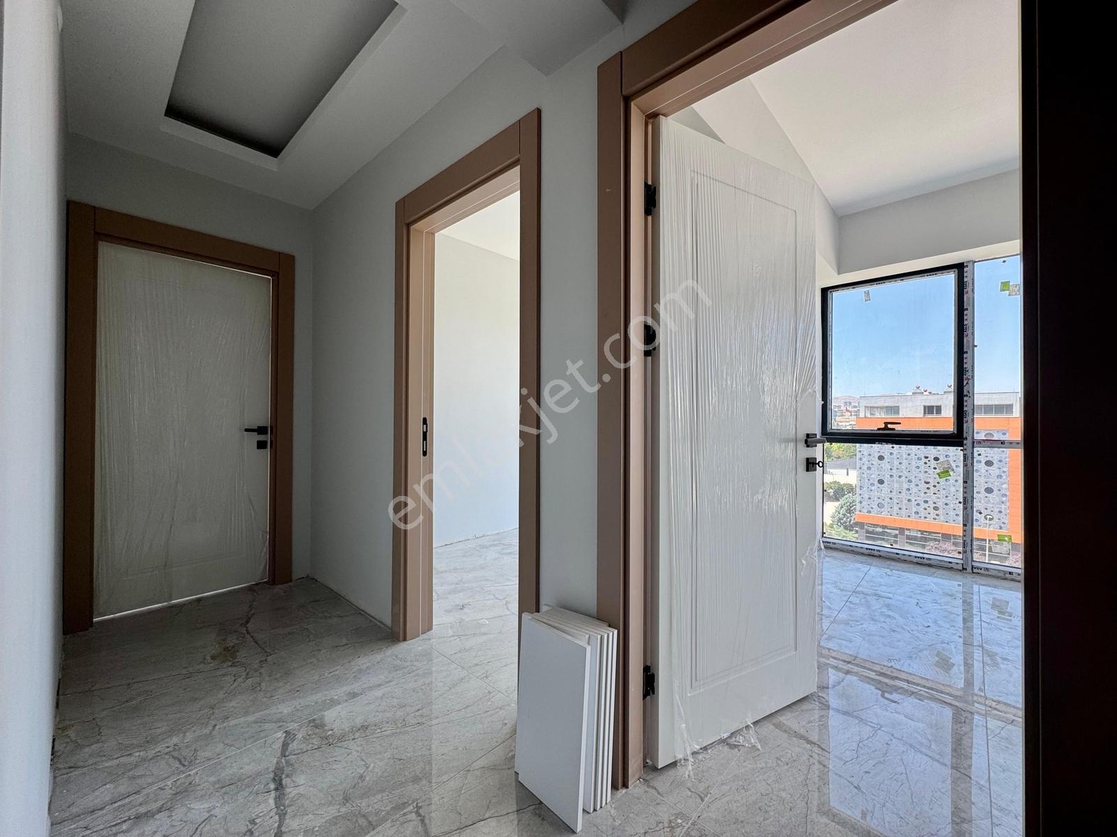 Redstone Castle Yenimahalle Vera Plaza Satılık Sıfır 2+1 Ofis - Görsel 23