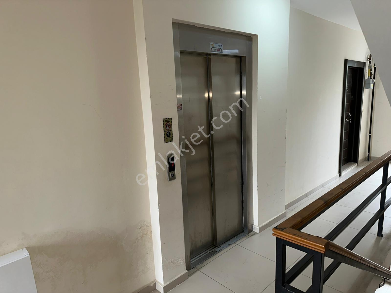 Esila Garden Sitesin'de Kiralık 3+1 Ara Kat Manzaralı Daire - Görsel 27
