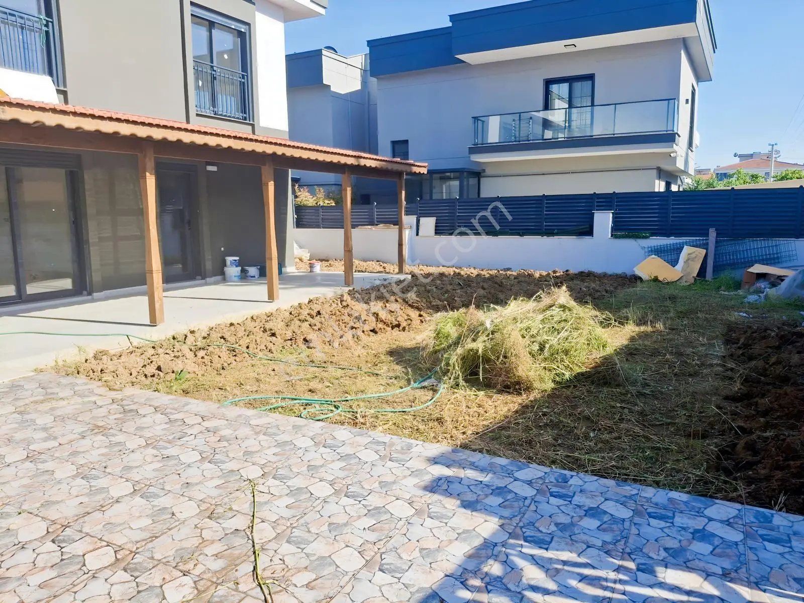 Bal Gayrimenkul-gölcüklerde Kapalı Mutfak Geniş Bahçe 3+1 Villa - Görsel 23