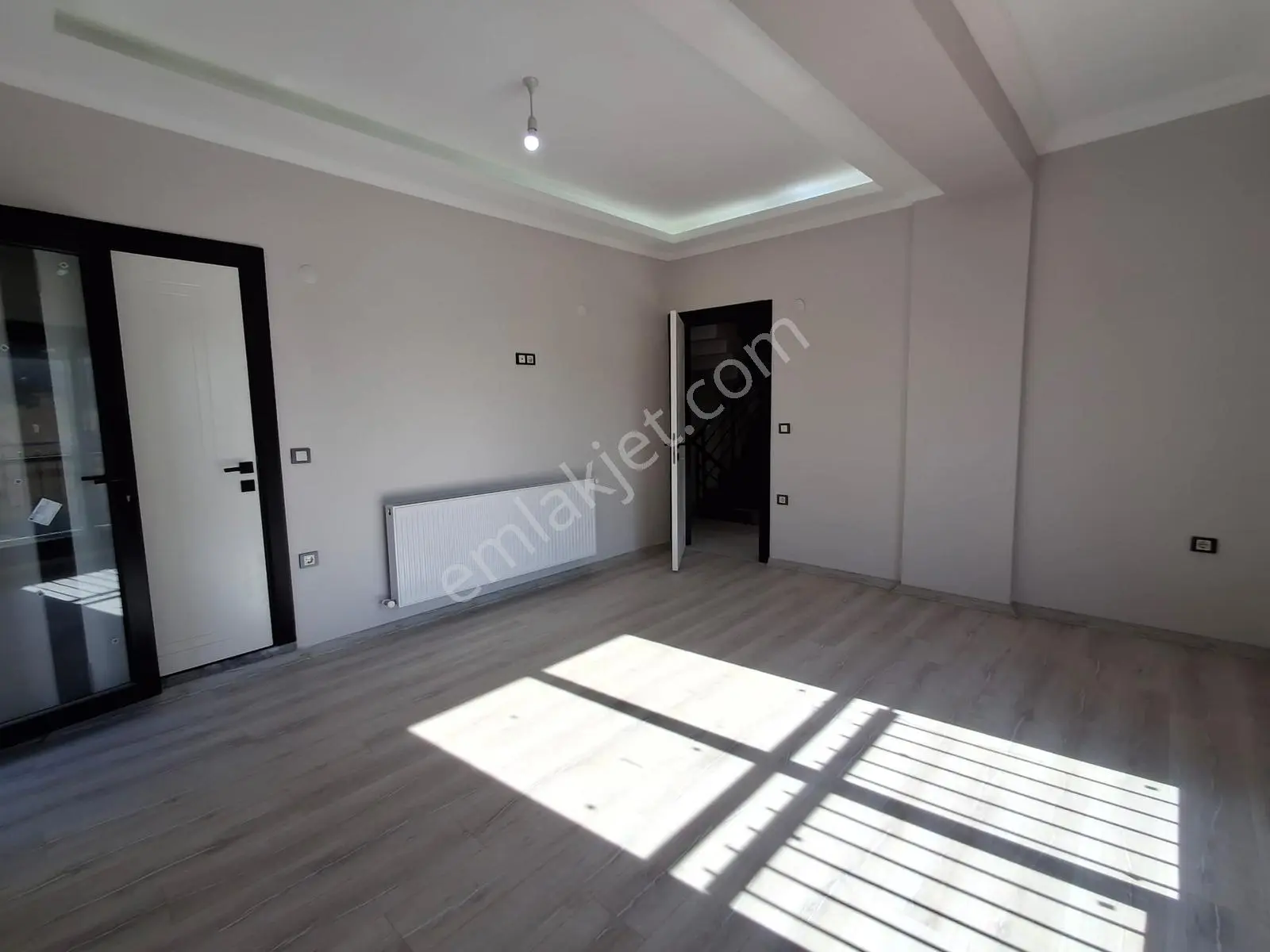 Bal Gayrimenkul-gölcüklerde Kapalı Mutfak Geniş Bahçe 3+1 Villa - Görsel 9