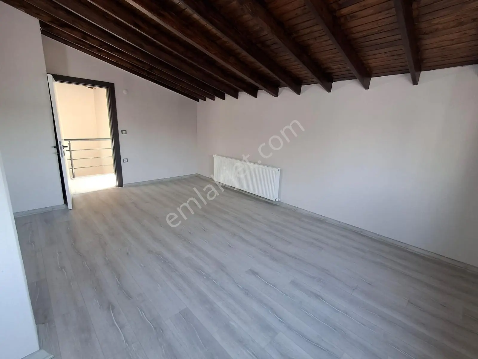 Bal Gayrimenkul-gölcüklerde Kapalı Mutfak Geniş Bahçe 3+1 Villa - Görsel 16