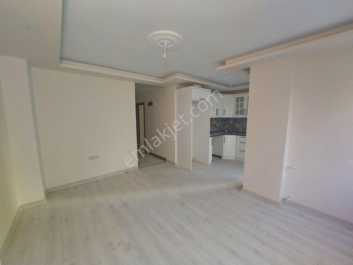Altınoluk Satılık Dubleks | Merkezde Sıfır 4+1 | Müstakil Bahçeli | İki Banyo - Görsel 10