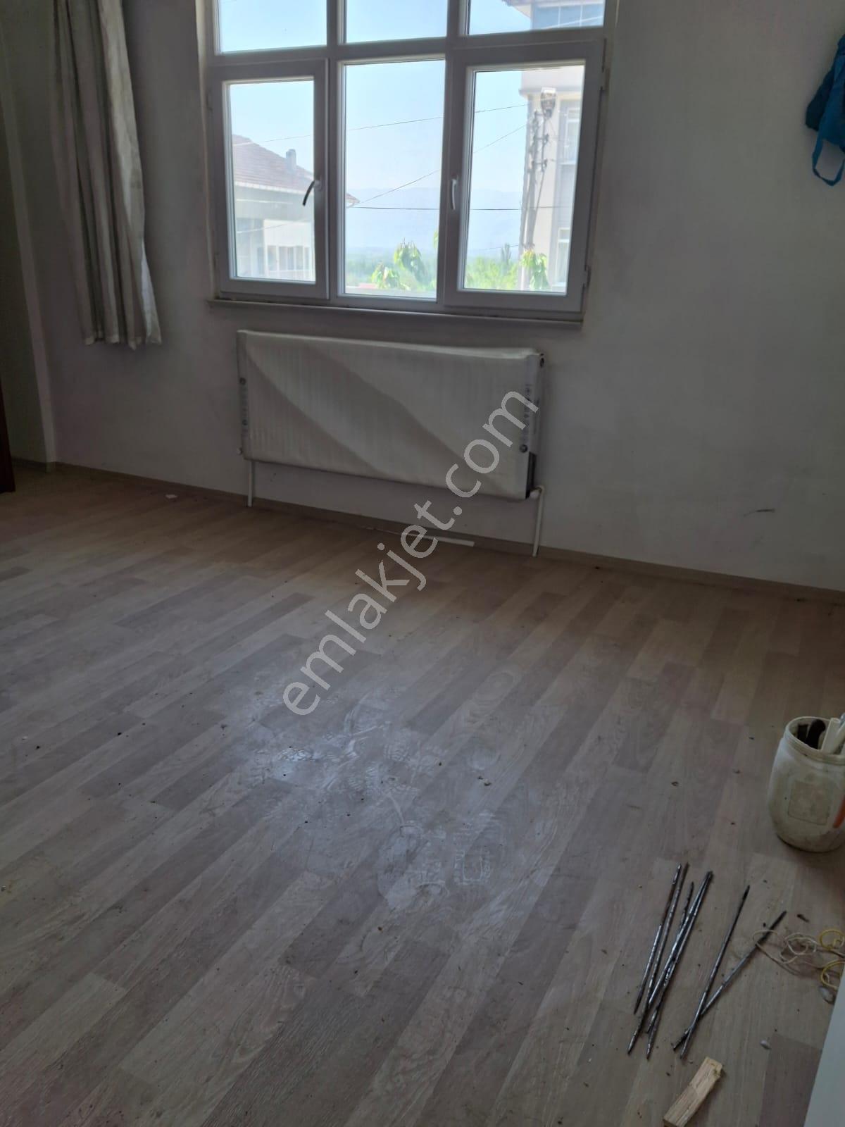 Tokat Niksar'da Adalet Gold Group Emlak'tan Bahçeli Evler Mahallesinde 3+1 Kiralık Daire - Görsel 12