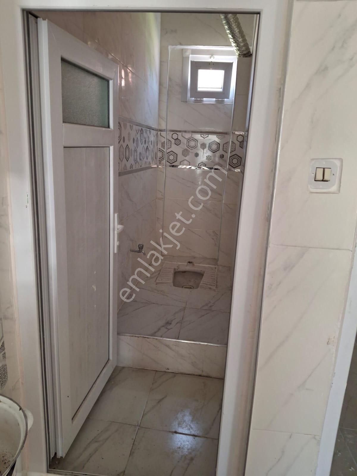 Tokat Niksar'da Adalet Gold Group Emlak'tan Bahçeli Evler Mahallesinde 3+1 Kiralık Daire - Görsel 3