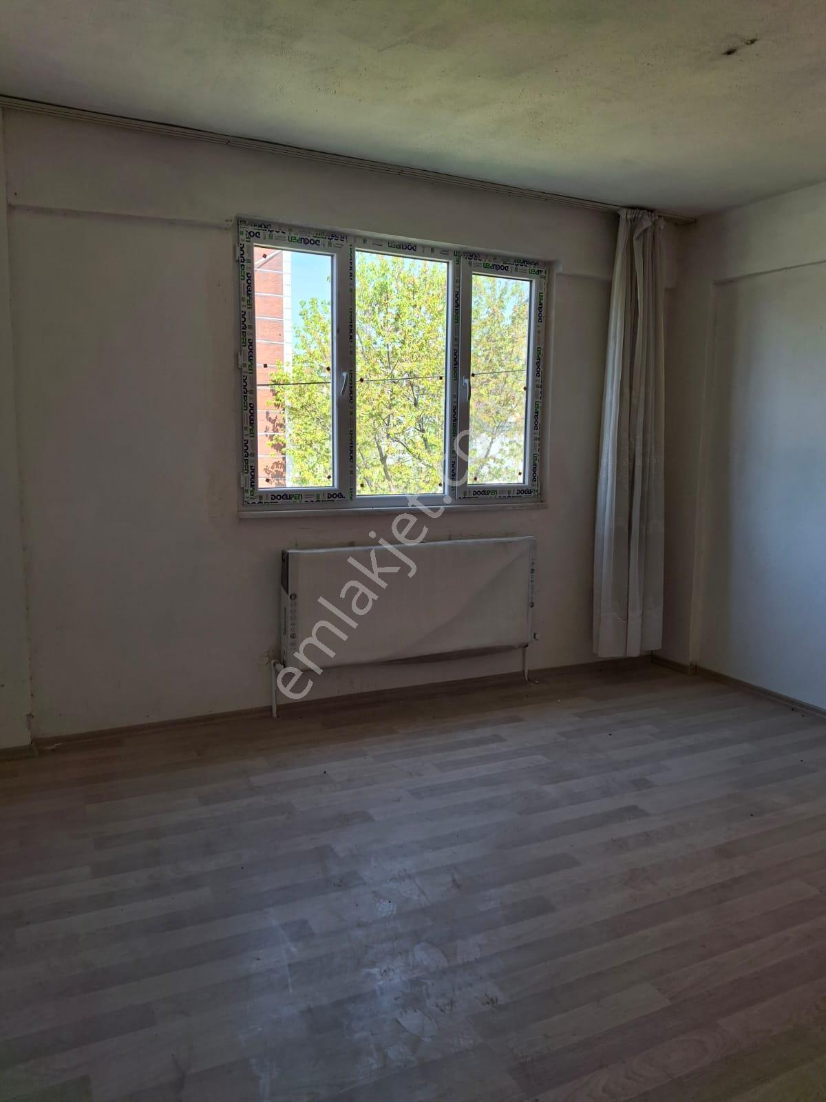 Tokat Niksar'da Adalet Gold Group Emlak'tan Bahçeli Evler Mahallesinde 3+1 Kiralık Daire - Görsel 9