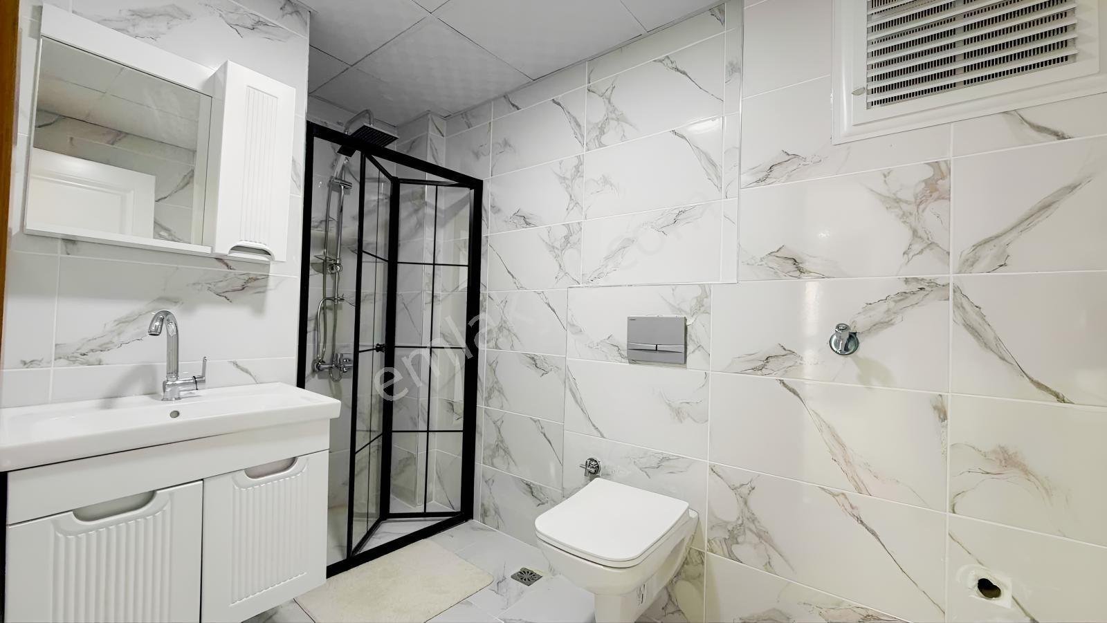 Tramvaya 650 Mt Yeni Eşyalı Kiralık 1+1 Daire - Görsel 4
