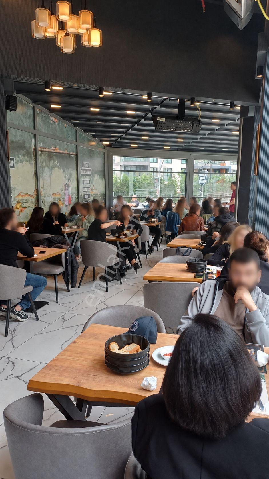 Ümraniye Yamanevler'de Prestijli Noktada Devren Kiralık Restoran - Görsel 17