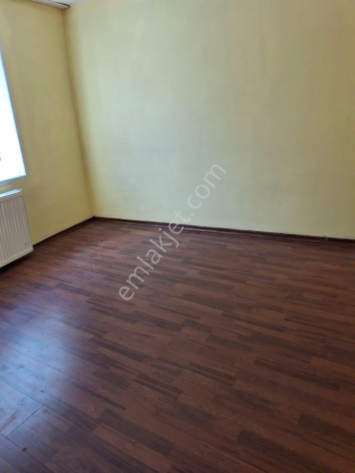 Tokat Niksar 'da Adalet Gold Group Emlak'tan Kiralık Daire 2+1 Uygun Fiyata Bengiler Mahallesinde - Görsel 3