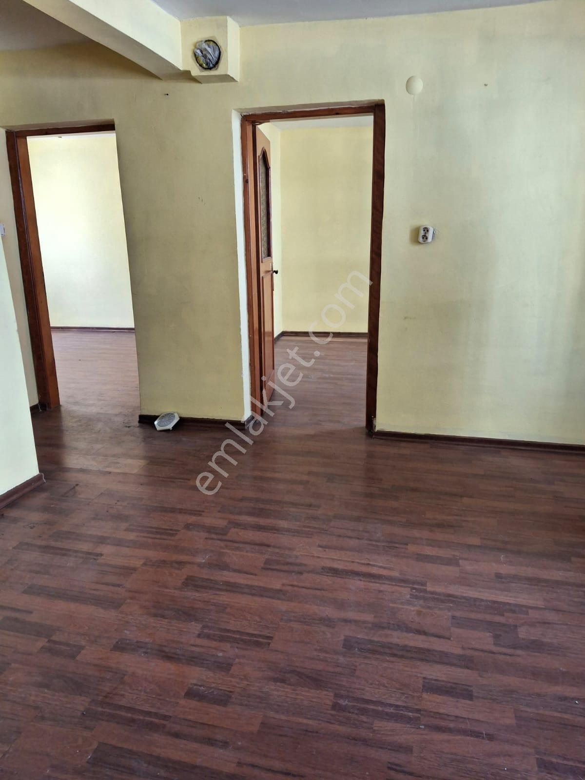 Tokat Niksar 'da Adalet Gold Group Emlak'tan Kiralık Daire 2+1 Uygun Fiyata Bengiler Mahallesinde - Görsel 6