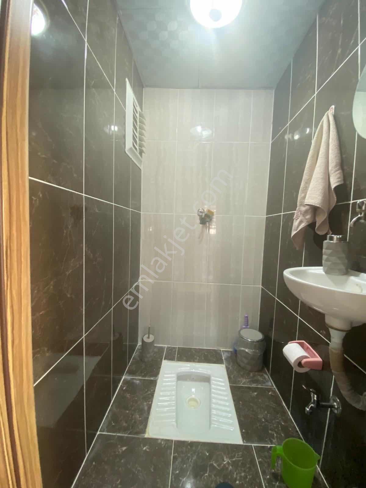 Valleyden Kemalettin Mahallesi Kocatepe Civarı Satılık Daire - Görsel 6