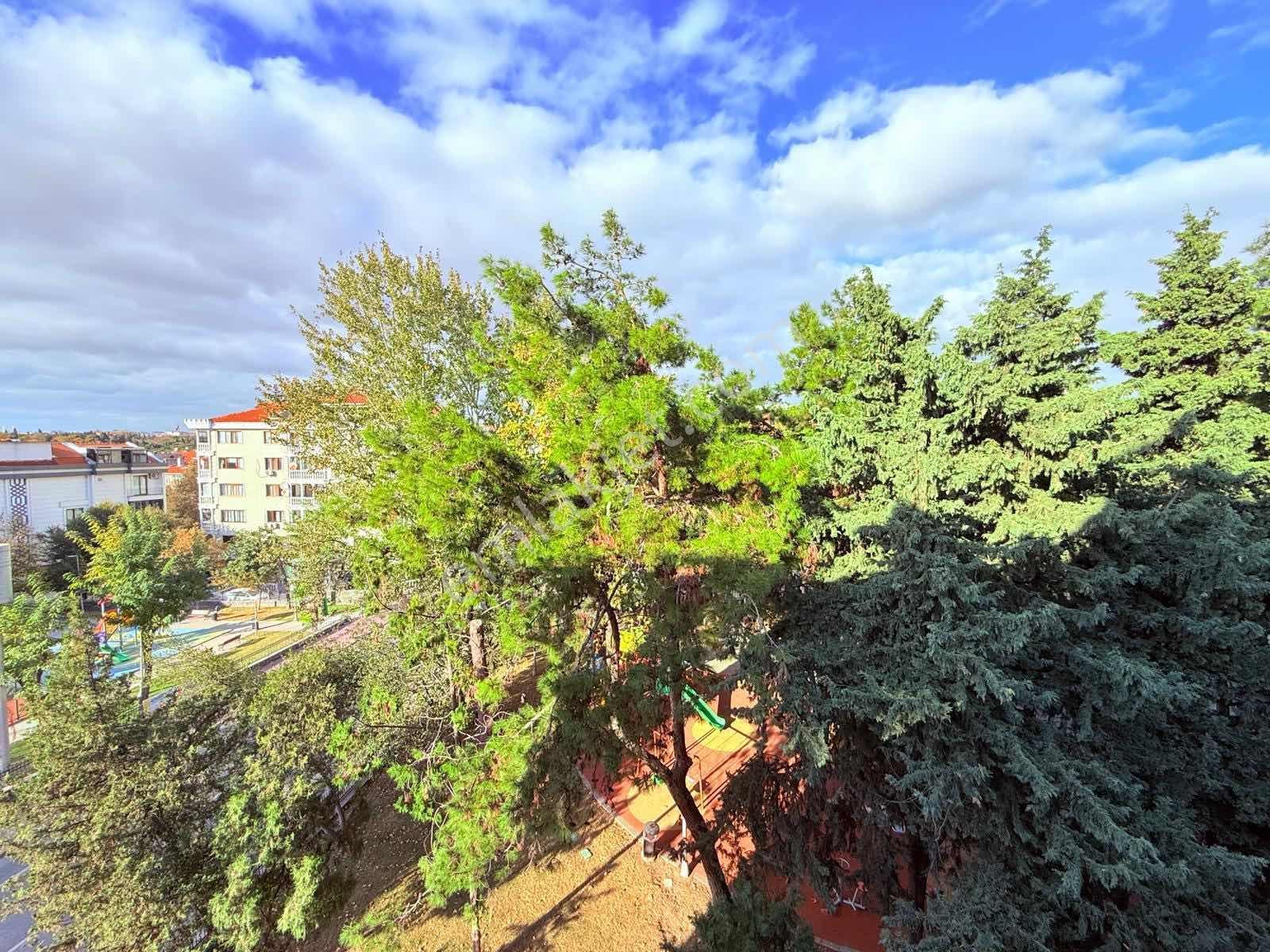 Bakırköyde Yücetarla Caddesin De Cadde Cepheli 280m2 6+2 Teraslı - Görsel 8