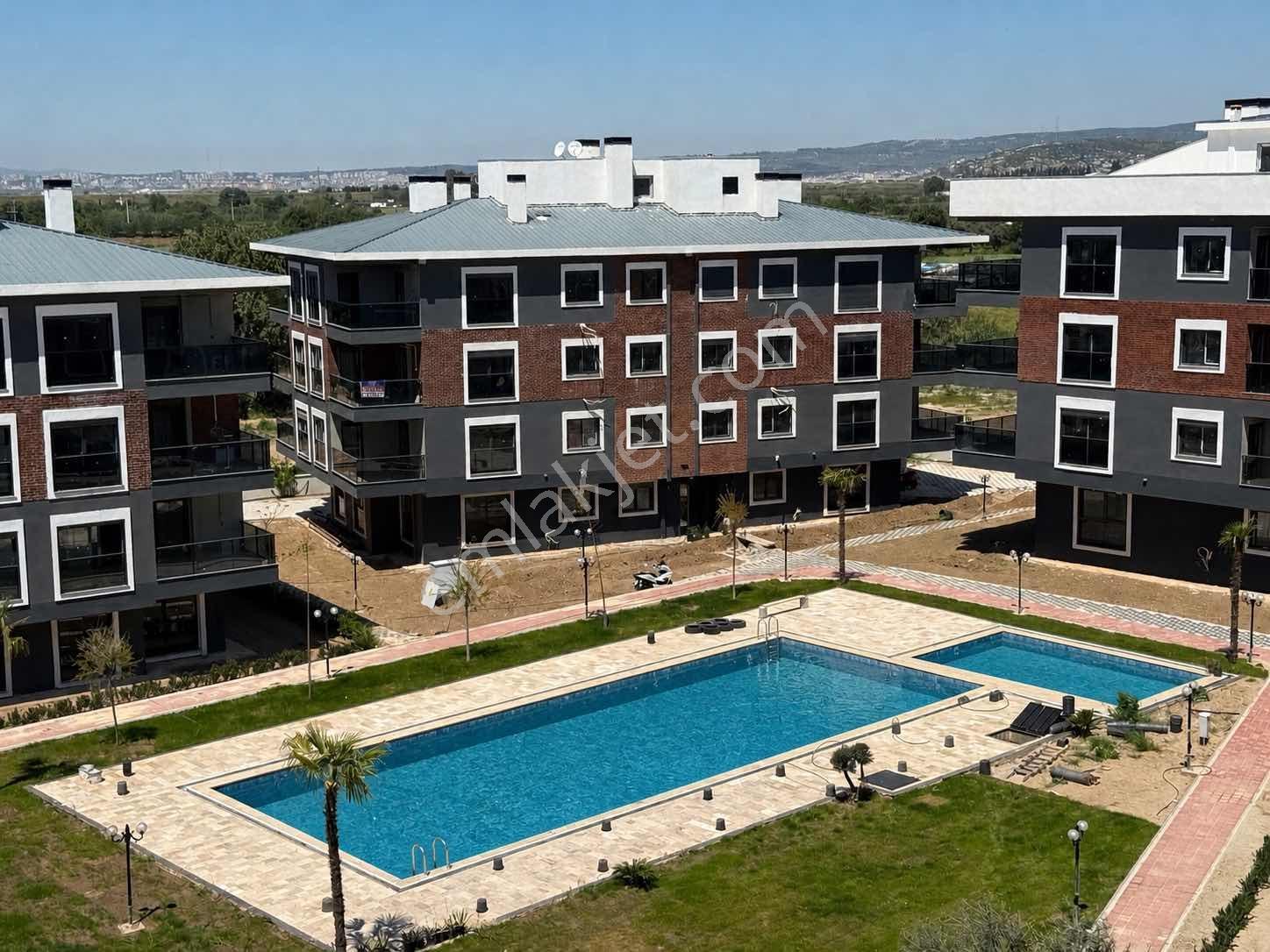 290m² 4+1 Site İçi Havuz & Açık Otopark & Güvenlik & Lüx Dubleks