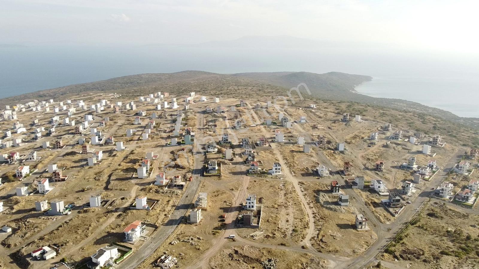 Karaburun Kamukent'te Deniz Manzaralı İmarlı Planve Projeli Arsa - Görsel 6