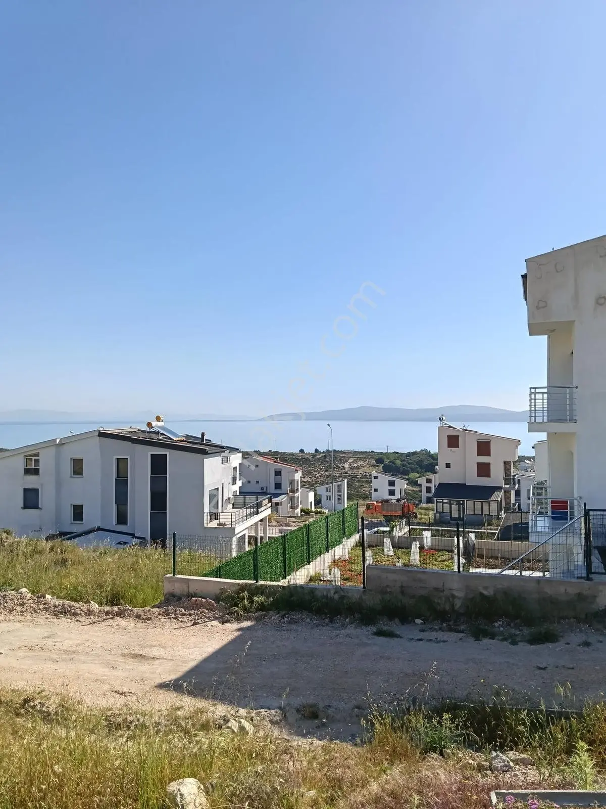 Karaburun Kamukent'te Deniz Manzaralı İmarlı Planve Projeli Arsa - Görsel 5
