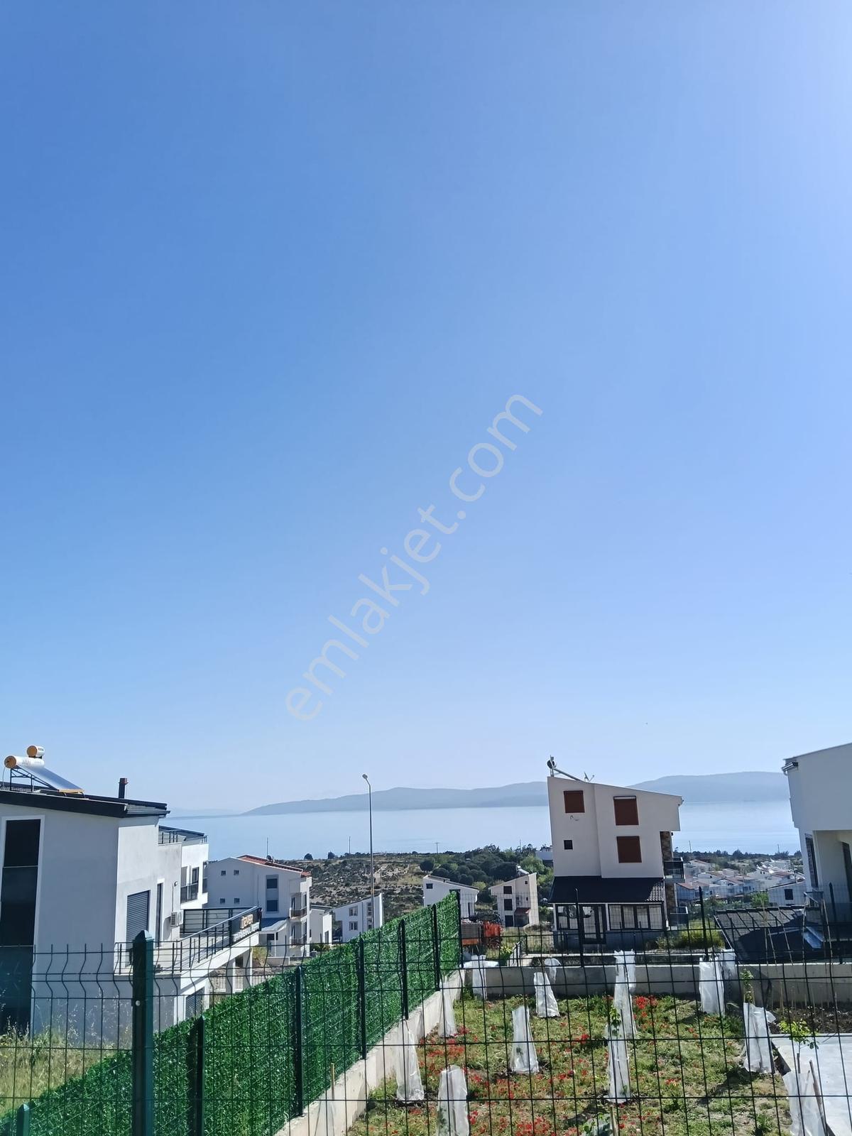 Karaburun Kamukent'te Deniz Manzaralı İmarlı Planve Projeli Arsa - Görsel 4