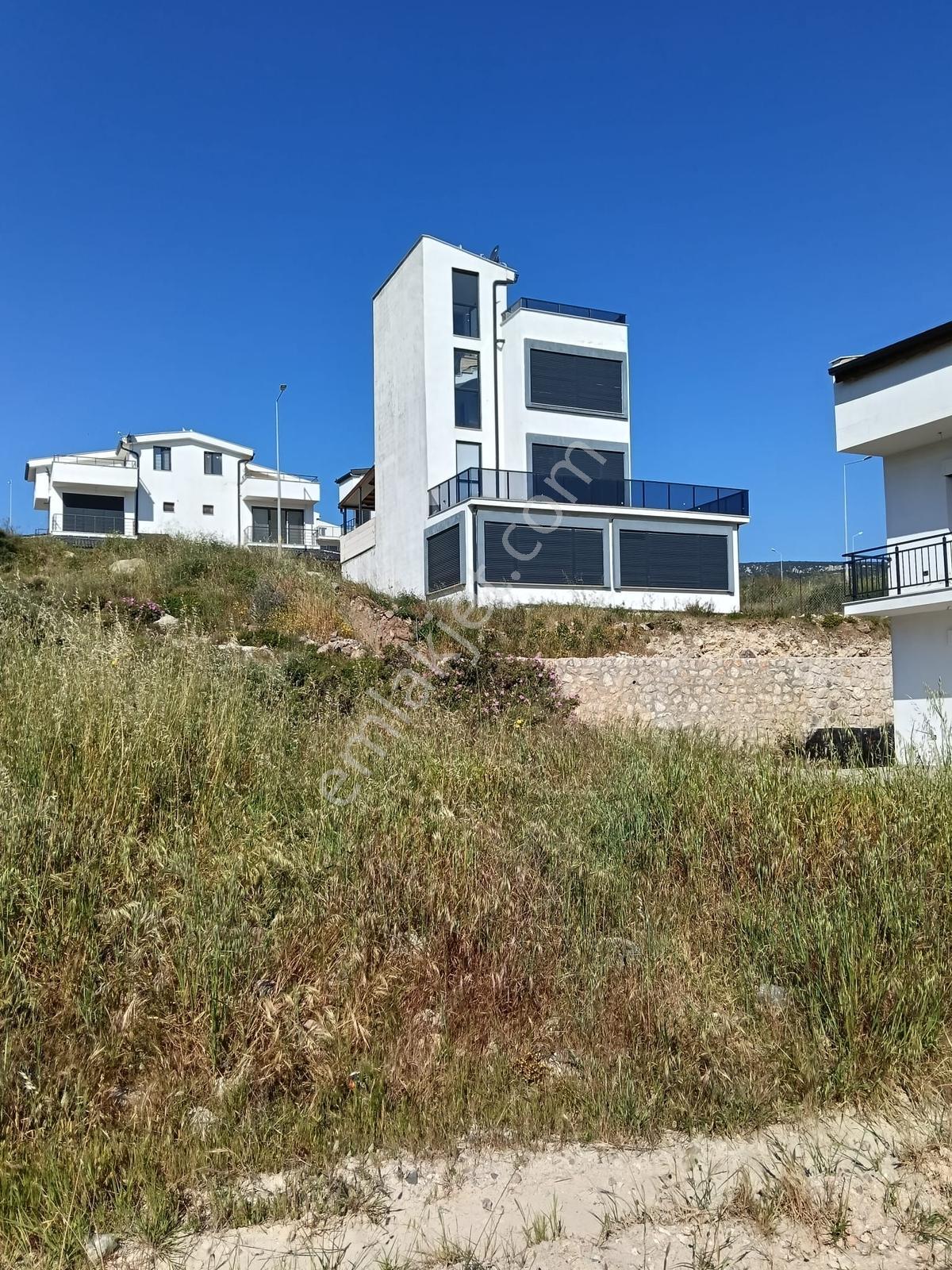 Karaburun Kamukent'te Deniz Manzaralı İmarlı Planve Projeli Arsa - Görsel 14