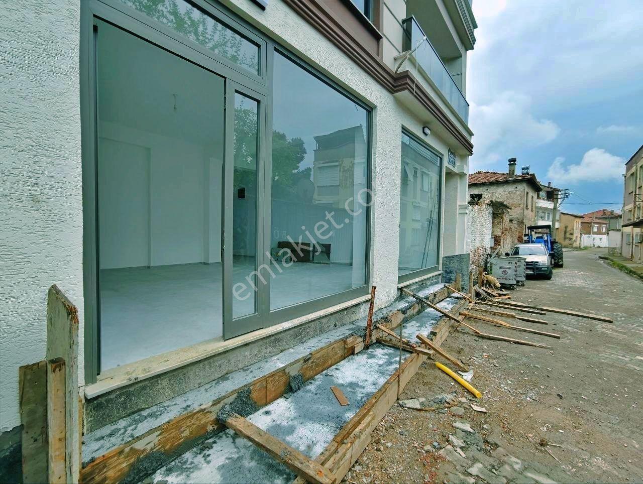 Uytundan Edremit Zeytinli'de Cadde Üstünde Kiralık Dükkan - Görsel 31