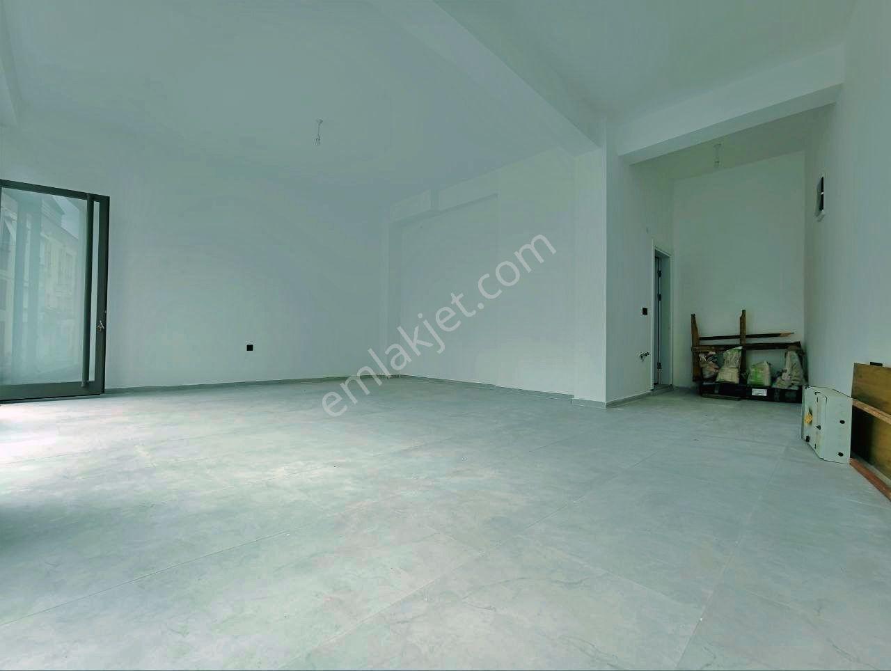 Uytundan Edremit Zeytinli'de Cadde Üstünde Kiralık Dükkan - Görsel 17