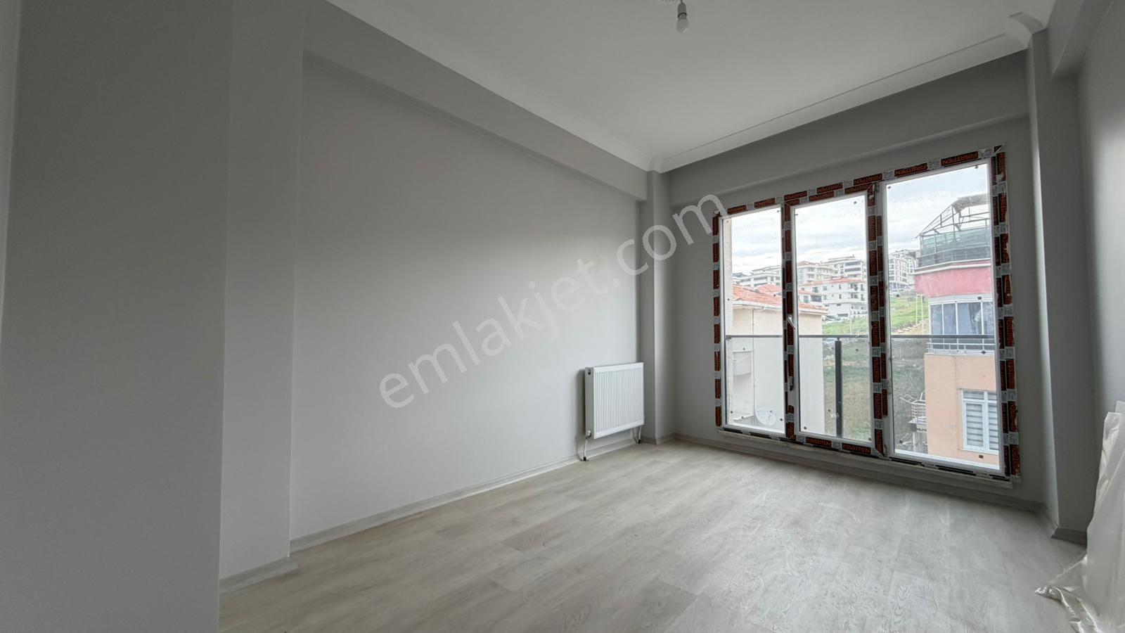 Tekirdağ Çiftlikönü Mahallesinde Satılık 1+1 Dublex Daire - Görsel 2