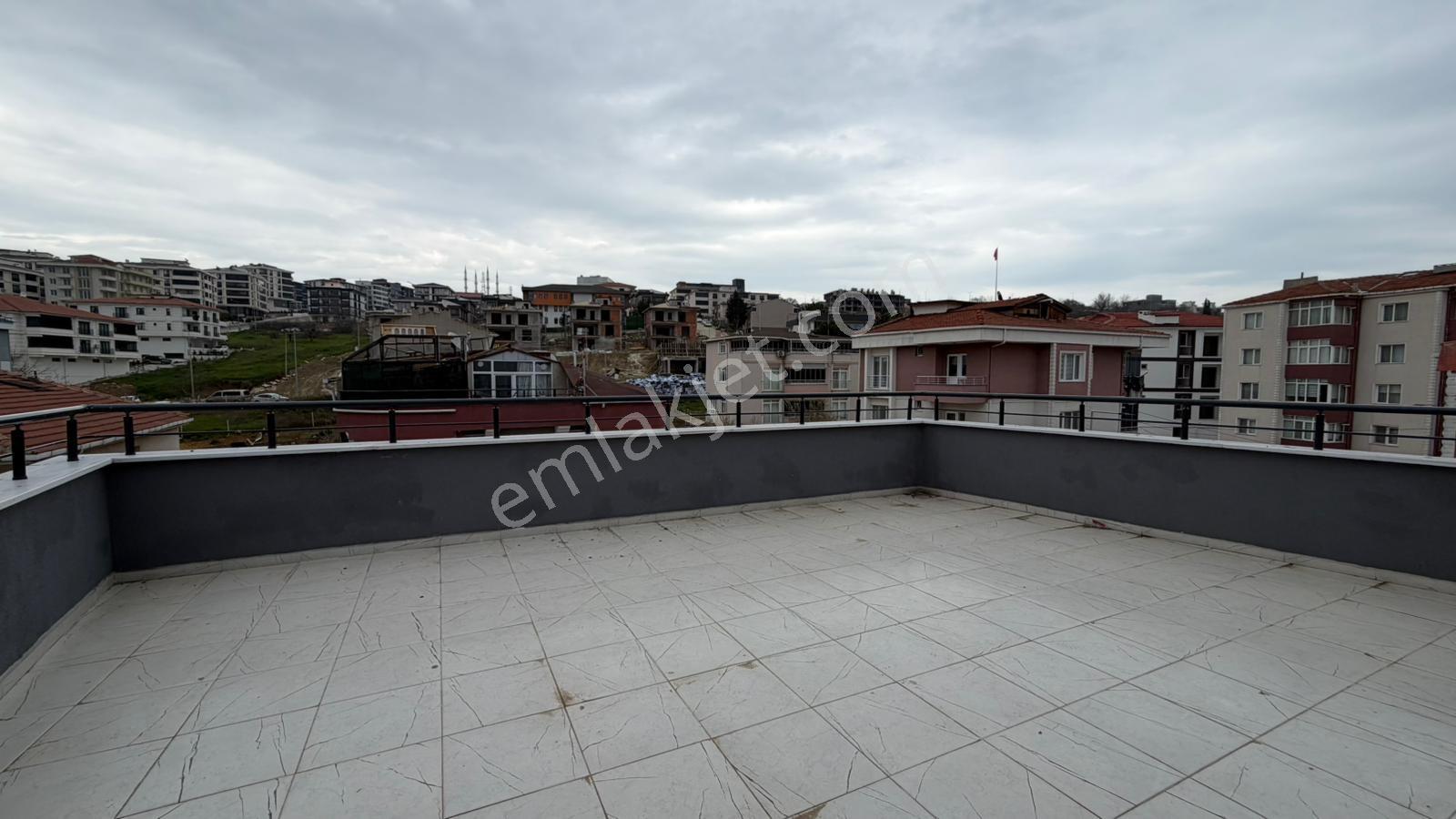 Tekirdağ Çiftlikönü Mahallesinde Satılık 1+1 Dublex Daire - Görsel 9